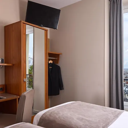Timhotel Montmartre Parigi