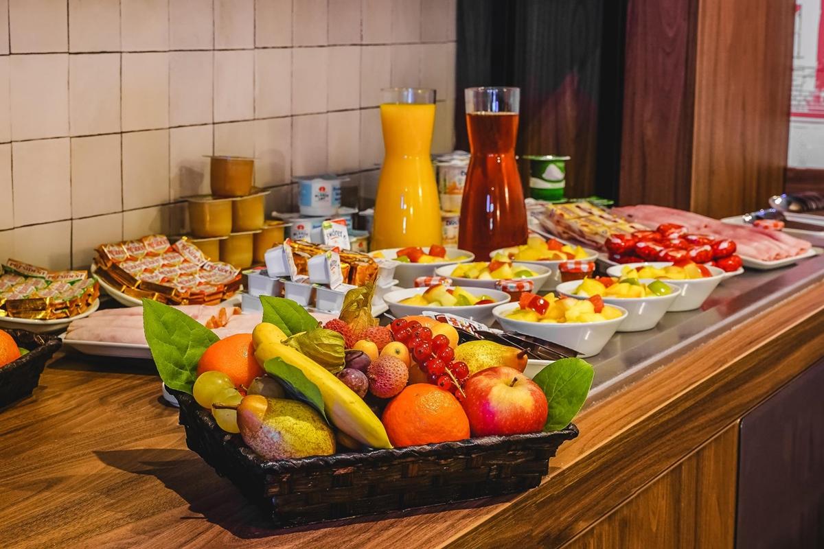 Timhotel Montmartre Hotel